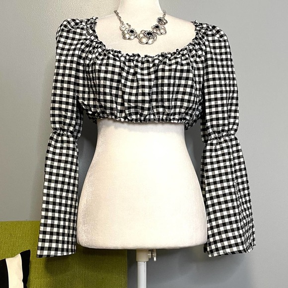 Topshop Tops - TOPSHOP Black White Gingham Plaid Puff Sleeve Crop Top NEW 6P Petite